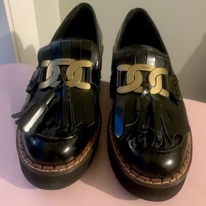 Tods Kate Gommino Platform Tassel Loafers Sz 9